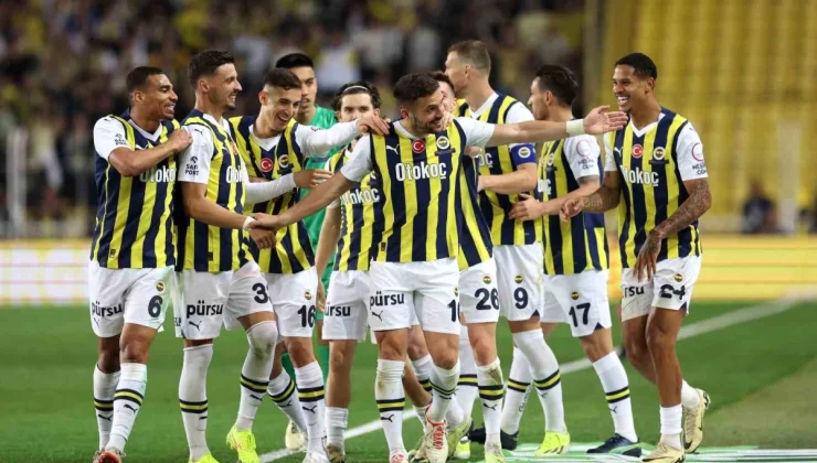 Fenerbahçe, Trendyol Süper Lig’de rekor kırdı ancak kupa alamadı