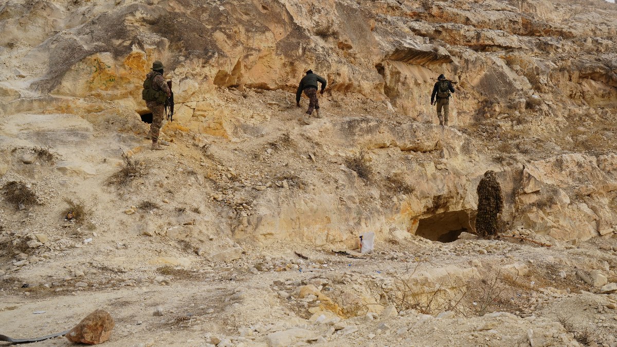 SMO güçleri Münbiç’te terörist avında