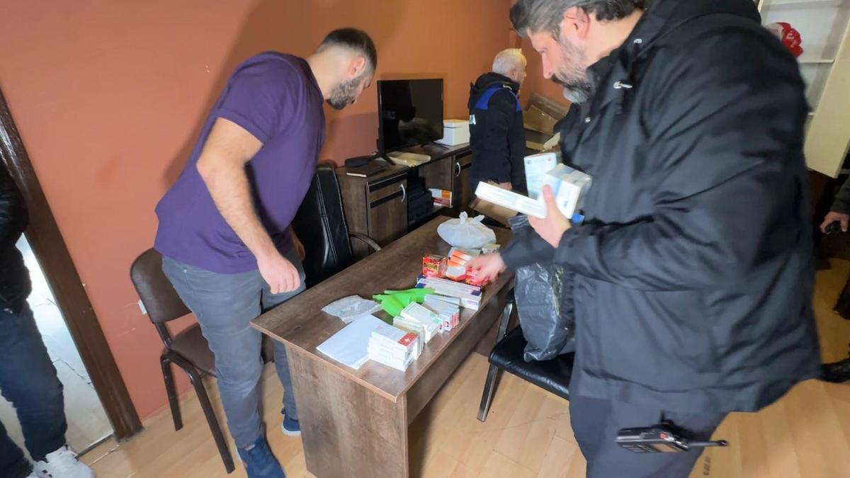 Avcılar’da kargo bürosu sahte ürün deposu çıktı